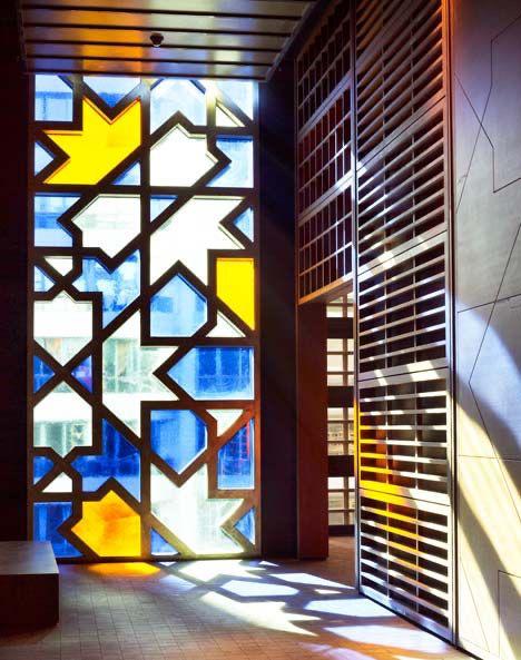 Custom Decorative Glasswork by Provance UAE | Modern & Islamic-Inspired Designs - Provance Decoration